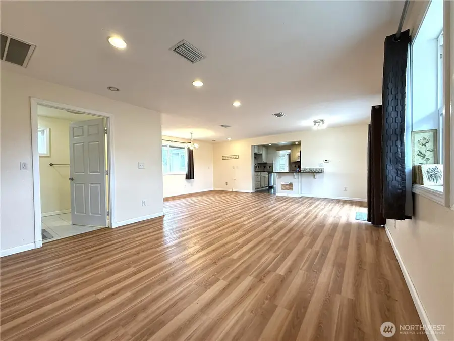 10517 Addison Street Sw, Lakewood, WA 98499 - #3