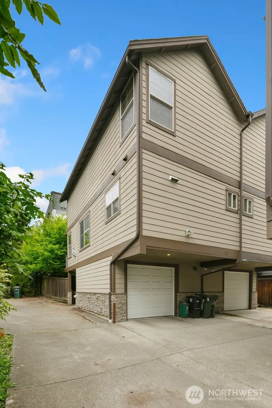 140 21st Avenue E #B, Seattle, WA 98112 - #2