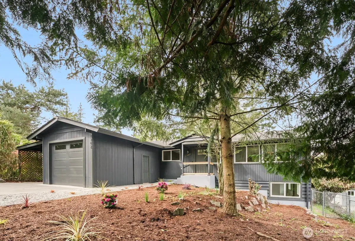 1302 SW 125th Place, Burien, WA 98146 - #1