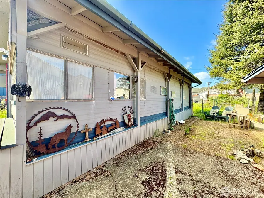 105 Victoria Loop Ne, Ocean Shores, WA 98520 - #3
