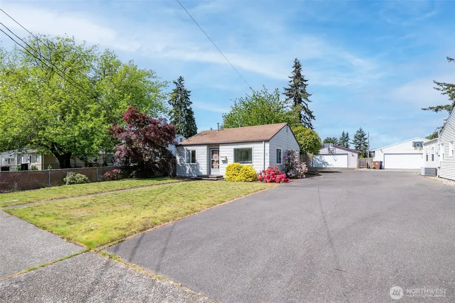 828 S Hawthorne Street, Tacoma, WA 98465 - #3