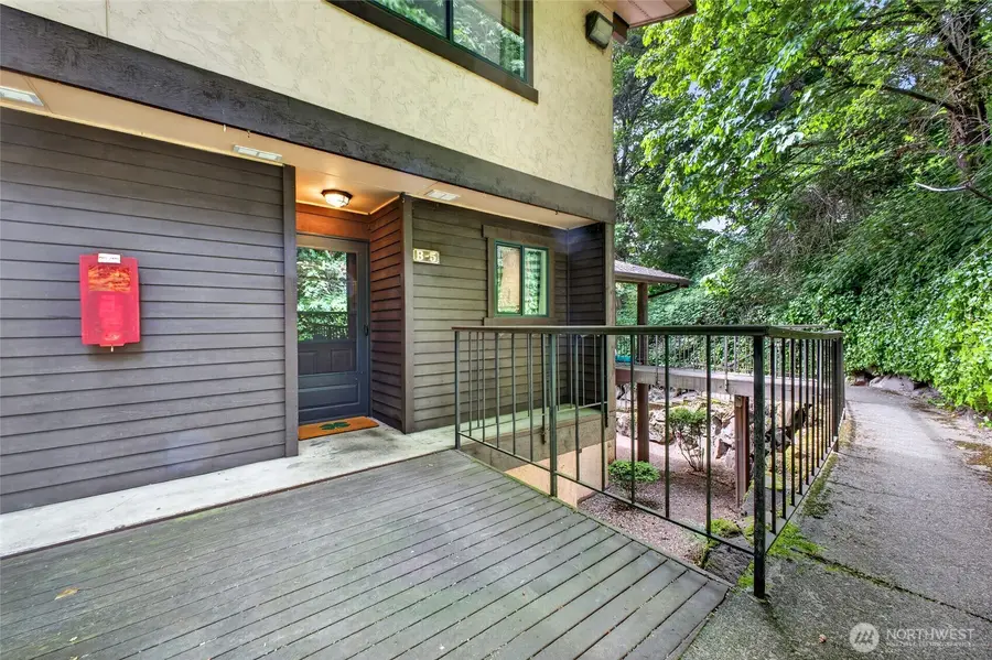 140 Summit Avenue N #B5, Kent, WA 98030 - #2