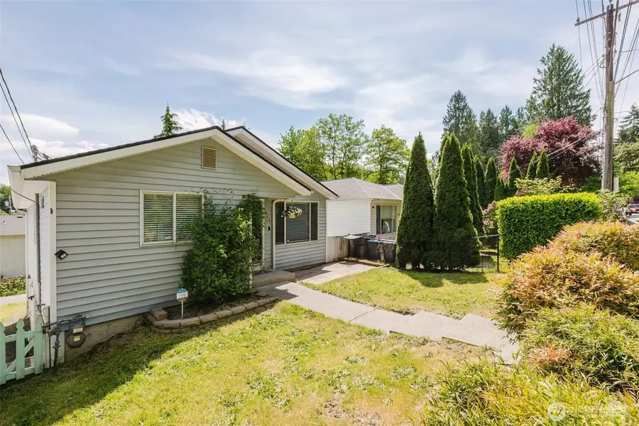 644 Adele Avenue, Bremerton, WA 98312 - #2
