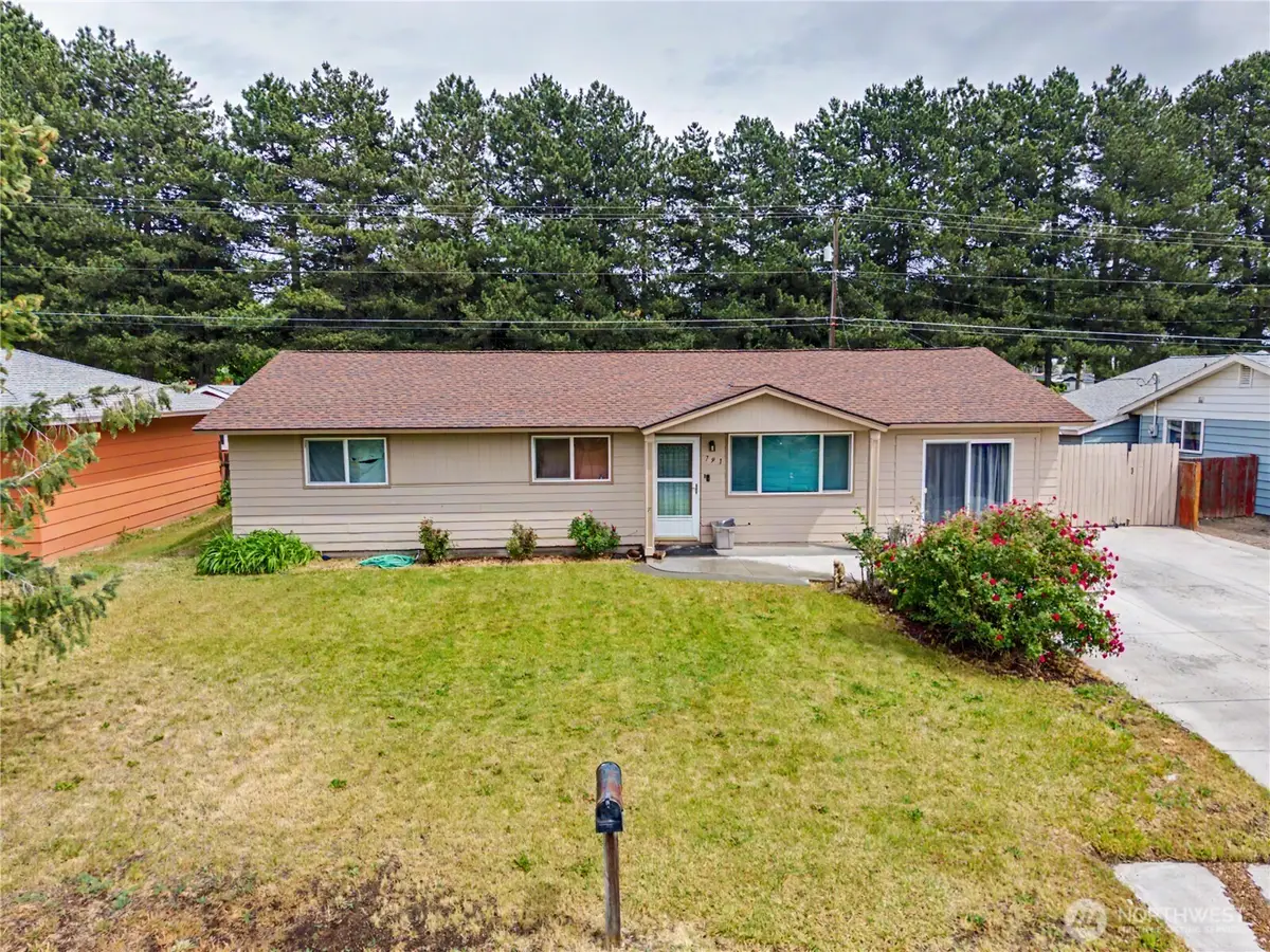 791 S 4th Avenue, Othello, WA 99344 - #1
