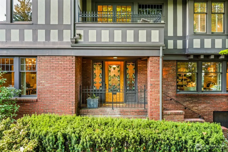 2218 E Prospect Street, Seattle, WA 98112 - #3