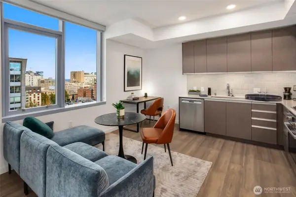 800 Columbia Street #1015, Seattle, WA 98104