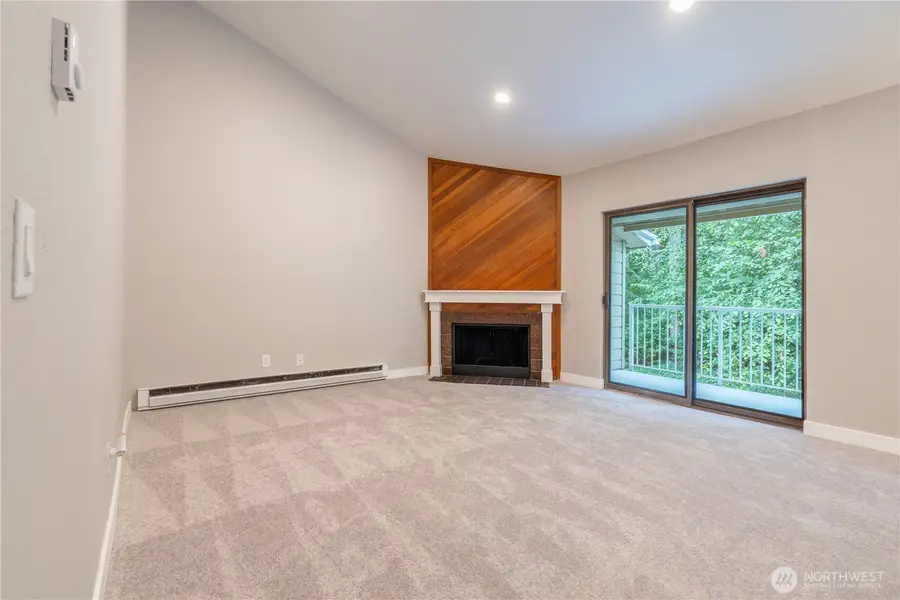 5502 220th Street Sw #D 205, Mountlake Terrace, WA 98043 - #3