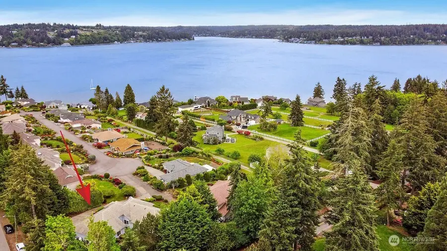 654 9th Court, Fox Island, WA 98333 - #3
