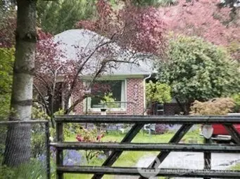 4325 NE Sunset Blvd, Renton, WA 98059 - #1