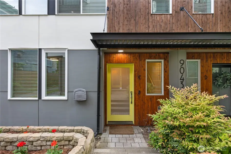 9043 Mary Avenue Nw, Seattle, WA 98117 - #2