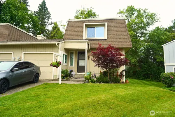 3219 134th Place Se #B, Lynnwood, WA 98087
