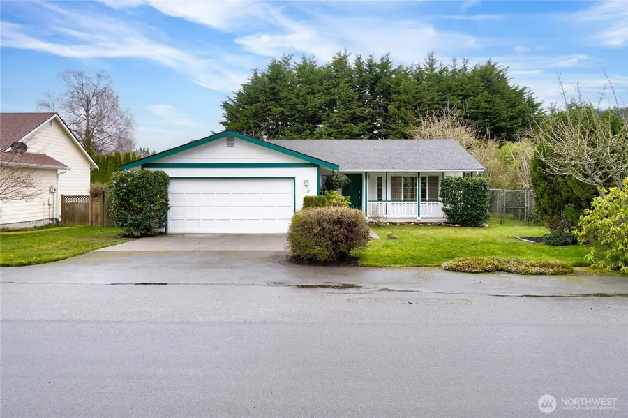 2219 13th, Anacortes, WA 98221 - #2