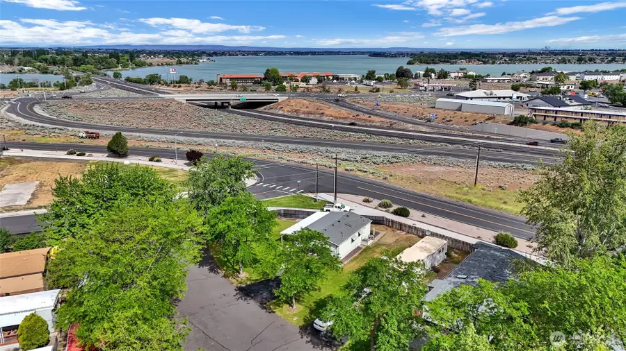 3131 W Wapato Drive #2, Moses Lake, WA 98837 - #3