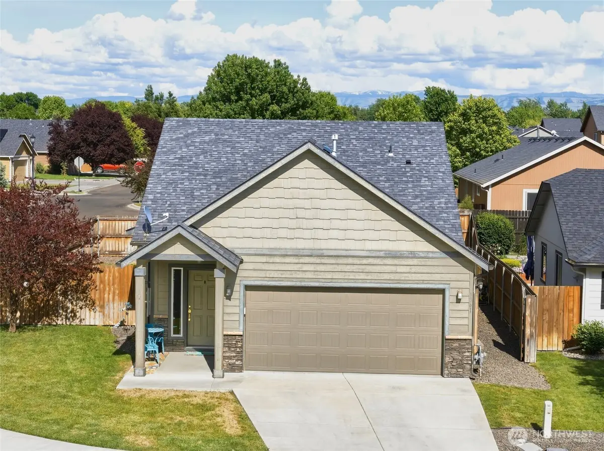 1361 SW Greeley Street, College Place, WA 99324 - #1