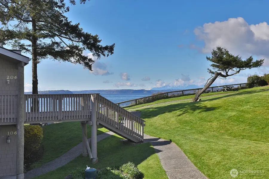 816 Old Beach Road #203, Freeland, WA 98249 - #2
