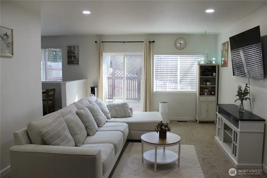 18817 SE 271st Place, Covington, WA 98042 - #2