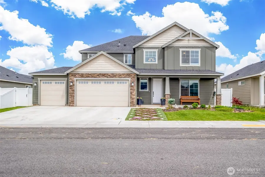 721 J Street Ne, Quincy, WA 98848 - #3