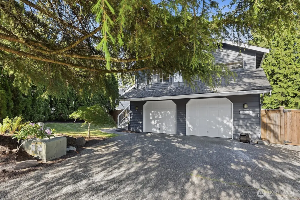 23707 Meridian Place W, Bothell, WA 98021 - #1