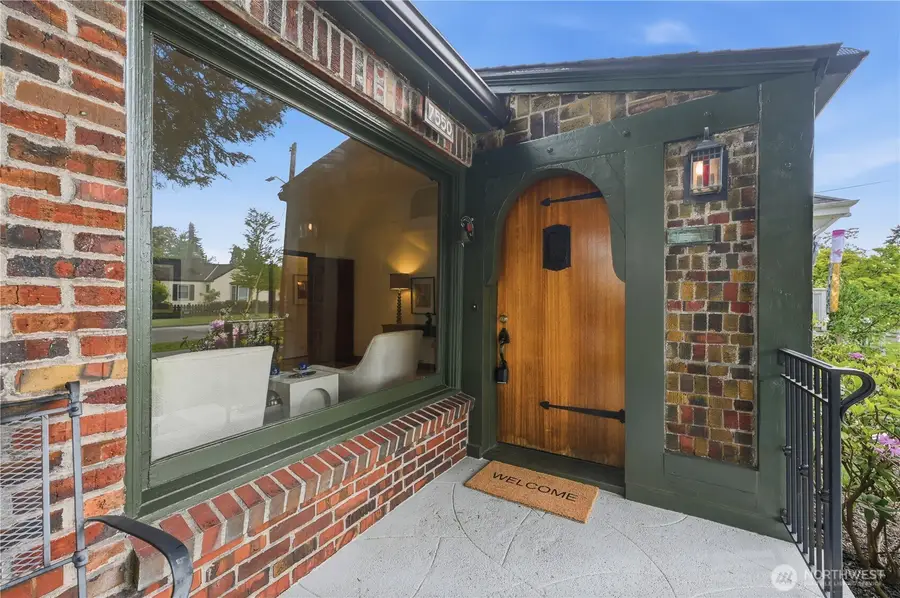 7550 21st Avenue Ne, Seattle, WA 98115 - #3