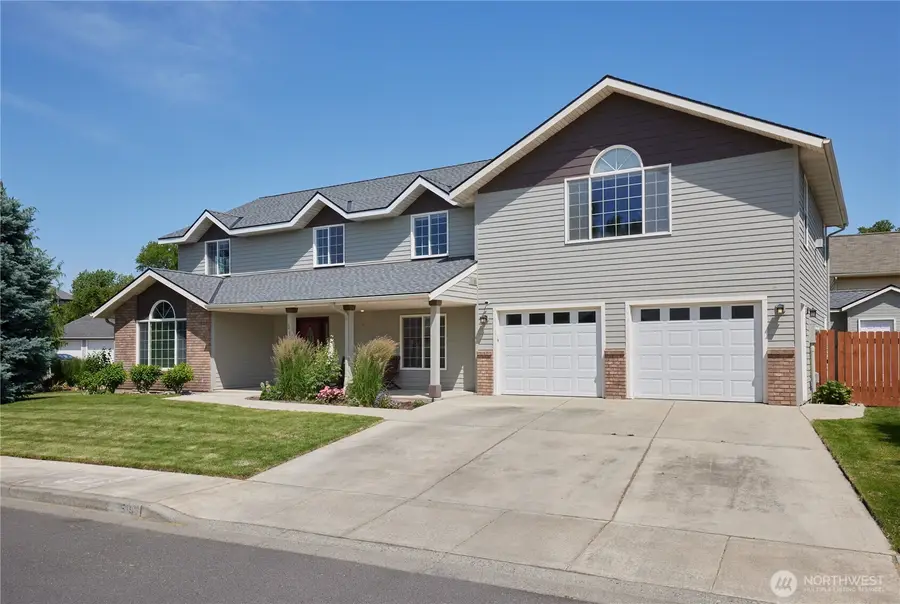 519 Se Mockingbird Drive, College Place, WA 99324 - #2