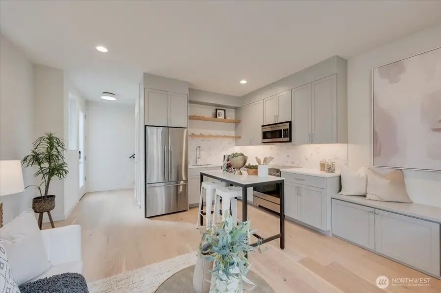 13540 39th Avenue Ne #A, Seattle, WA 98125 - #2