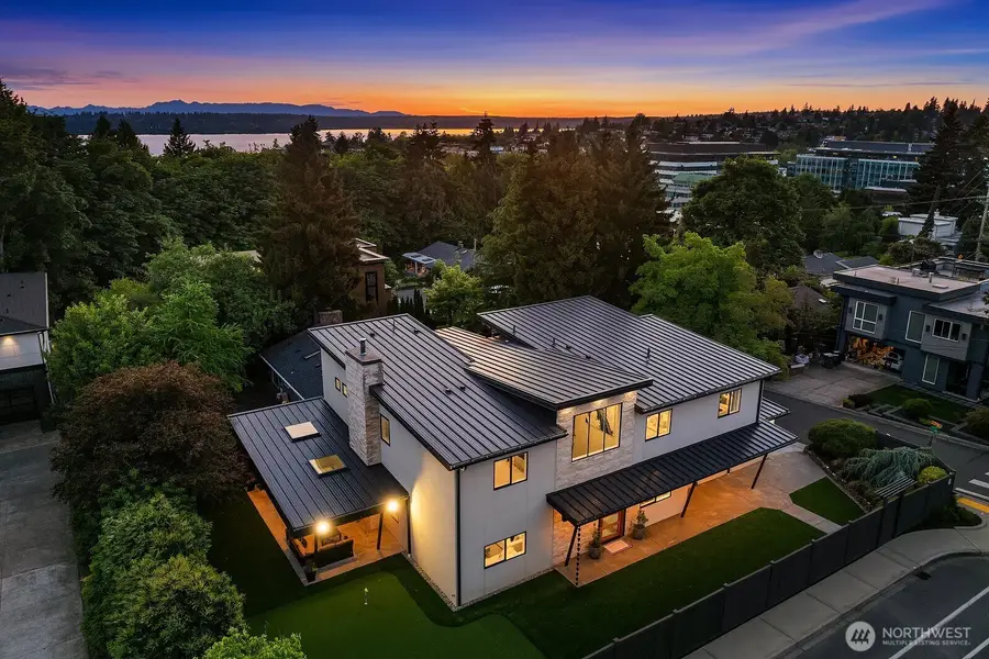 107 6th Street S, Kirkland, WA 98033 - #2