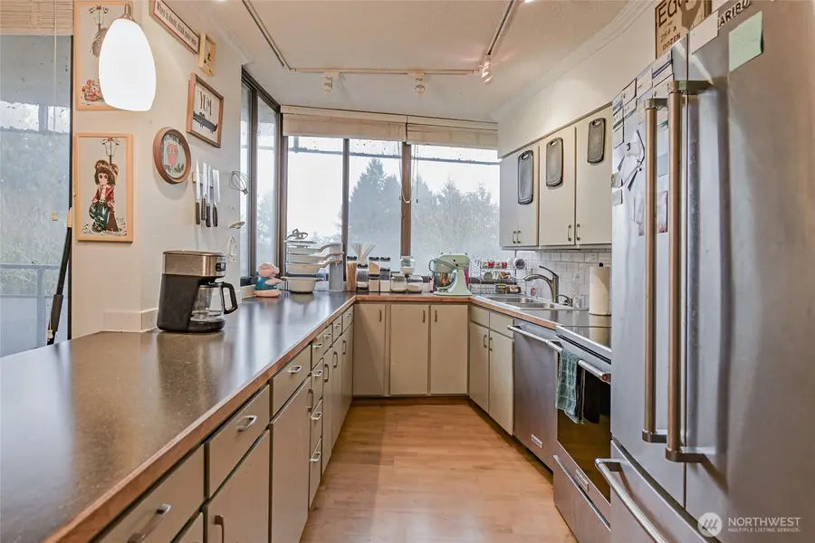 1910 Evergreen Park Drive Sw #302, Olympia, WA 98502 - #3