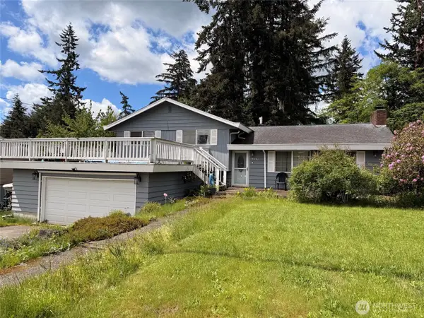 15231 204th Avenue Se, Renton, WA 98059