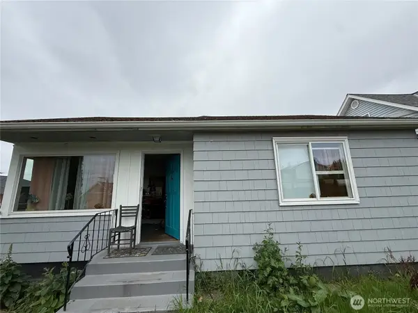 1210 E 35th Street, Tacoma, WA 98404