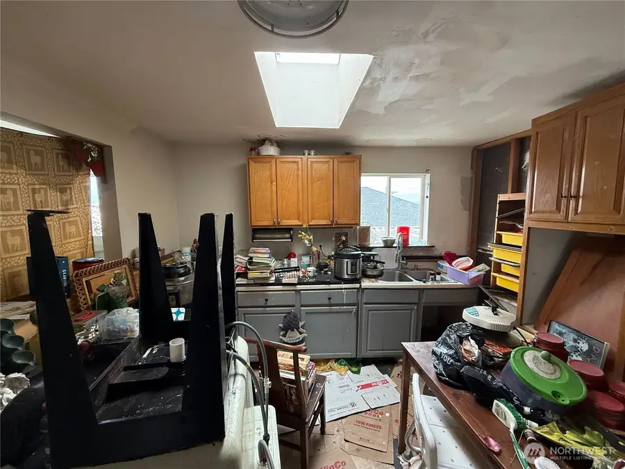 1210 E 35th Street, Tacoma, WA 98404 - #3