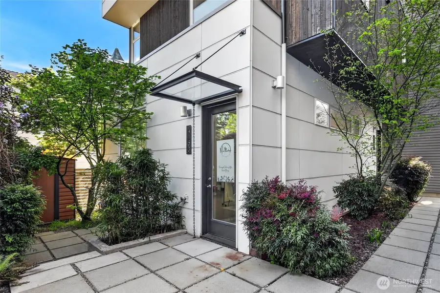 4153 California Avenue Sw, Seattle, WA 98116 - #2