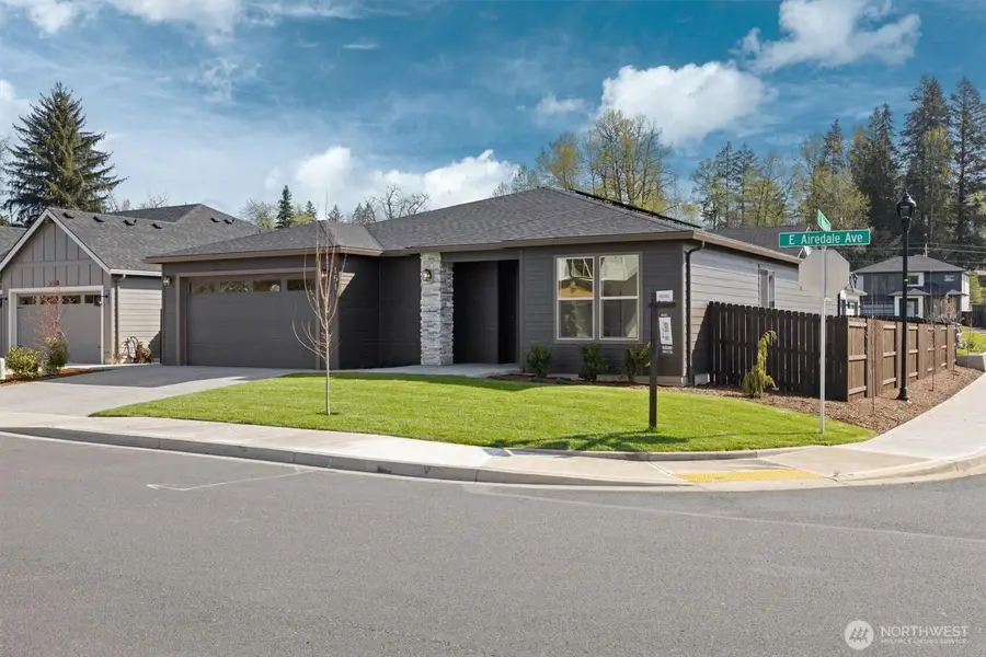 151 E Airedale Avenue, La Center, WA 98629 - #2