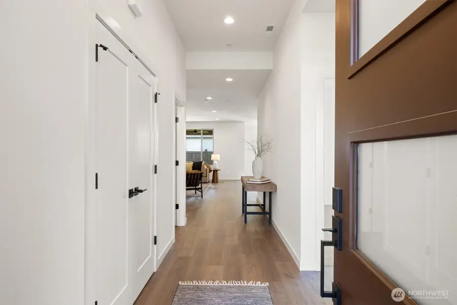 151 E Airedale Avenue, La Center, WA 98629 - #3