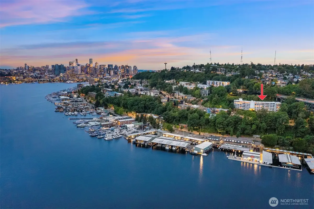 2565 Dexter Avenue N #303, Seattle, WA 98109 - #1