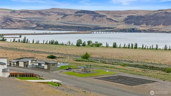 501 Bridgeview Drive, Vantage, WA 98950