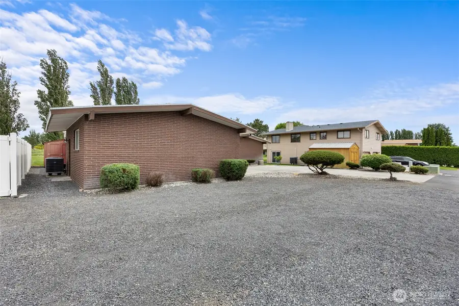 1273 Fairway Drive Ne, Moses Lake, WA 98837 - #3