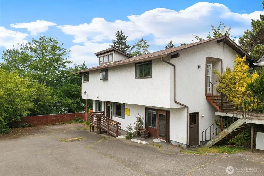 2321 Wheaton Wy, Bremerton, WA 98310 - #2