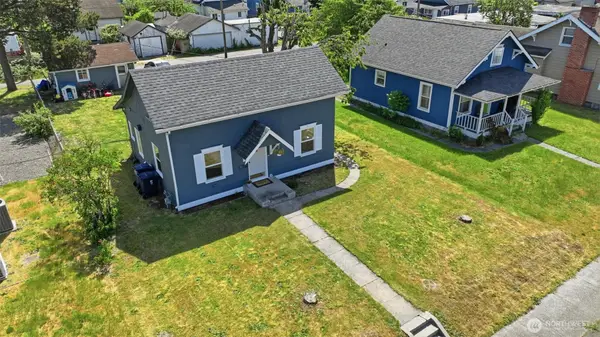 5207 S Oakes Street, Tacoma, WA 98409