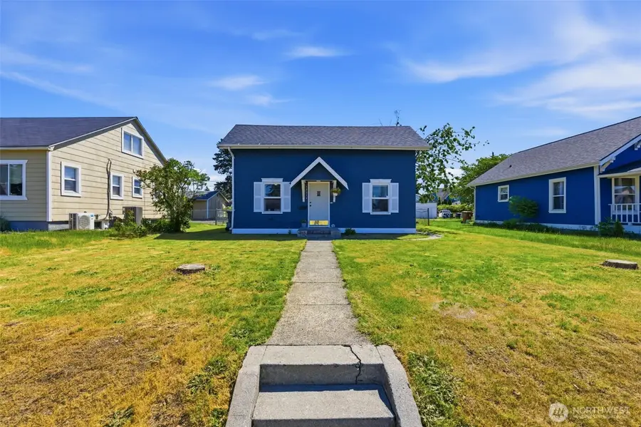 5207 S Oakes Street, Tacoma, WA 98409 - #2