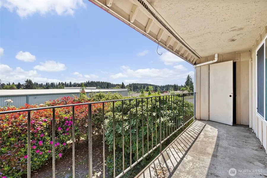1003 S Pearl Street #B15, Tacoma, WA 98465 - #3