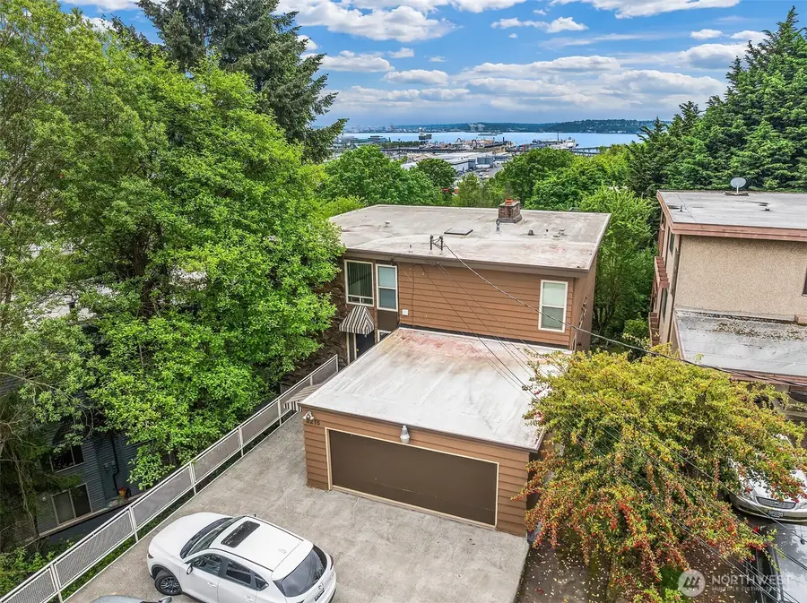 2215 W Raye Street, Seattle, WA 98199 - #2