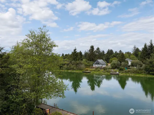 978 Point Brown Avenue Se #7, Ocean Shores, WA 98569