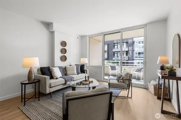 2600 2nd Avenue #504, Seattle, WA 98121
