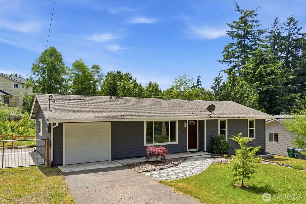 847 NE Michelle Court, Bremerton, WA 98311 - #1