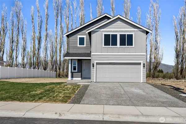 518 Chinook Winds Lane, Tieton, WA 98947