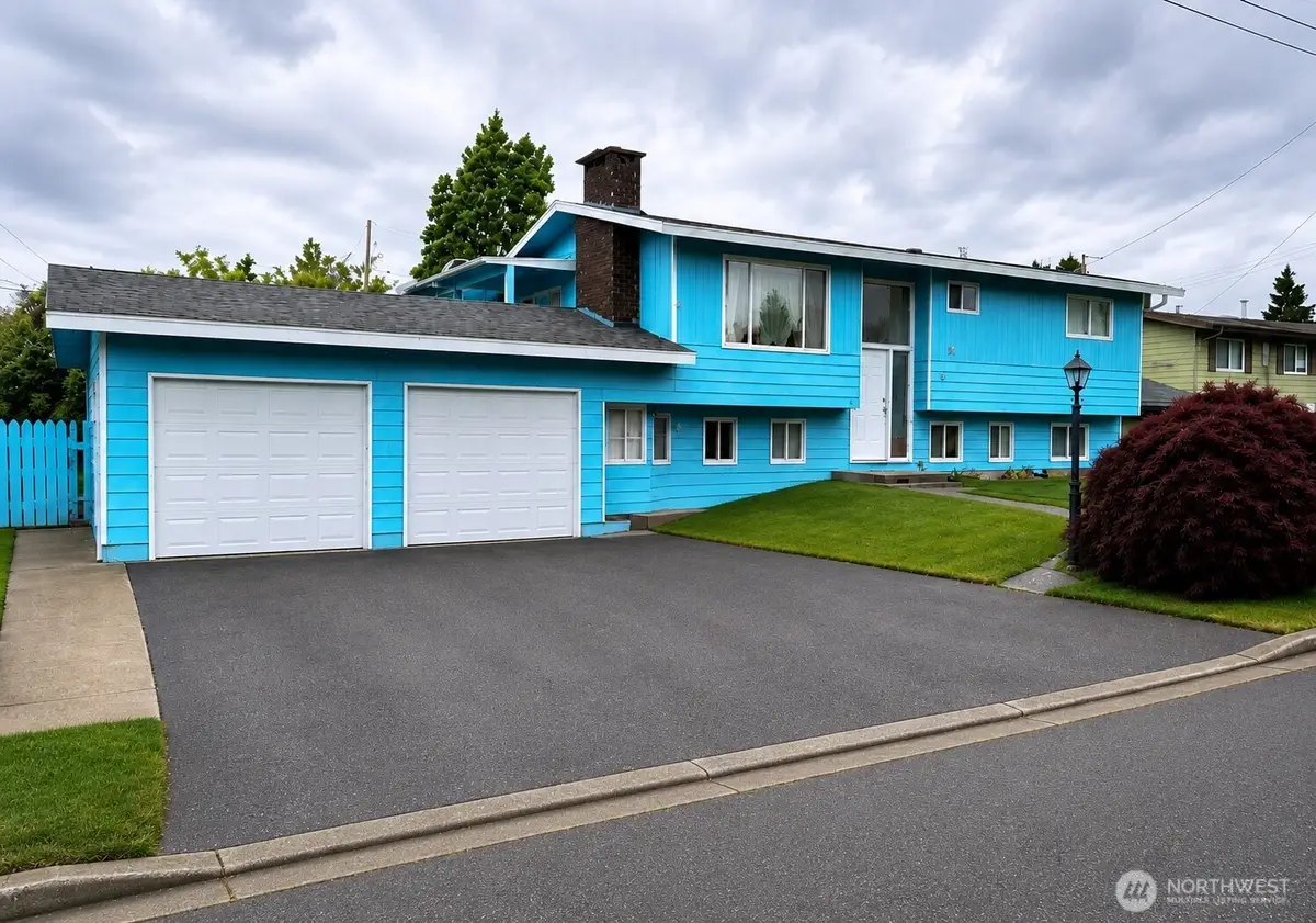 15035 29th Avenue S, Seatac, WA 98188 - #1