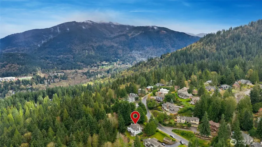 2420 Squak Mountain Loop Sw, Issaquah, WA 98027 - #2