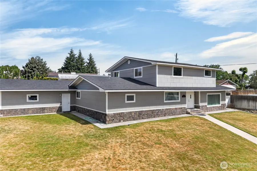 921 NW 1st Avenue, Ephrata, WA 98823 - #3