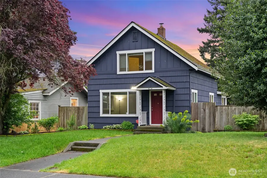 918 Maple Street, Everett, WA 98201 - #2