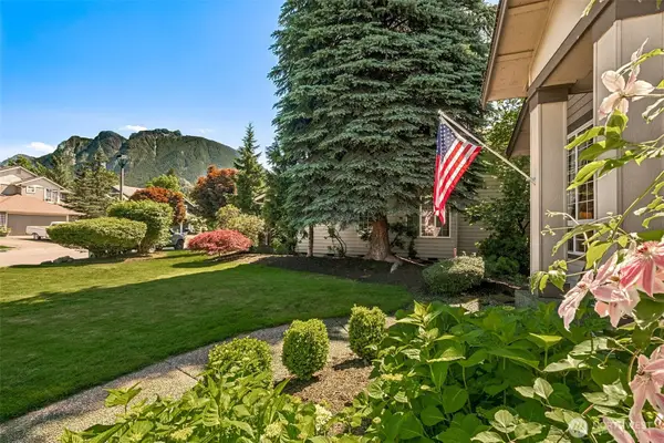 445 SE 7th Street, North Bend, WA 98045